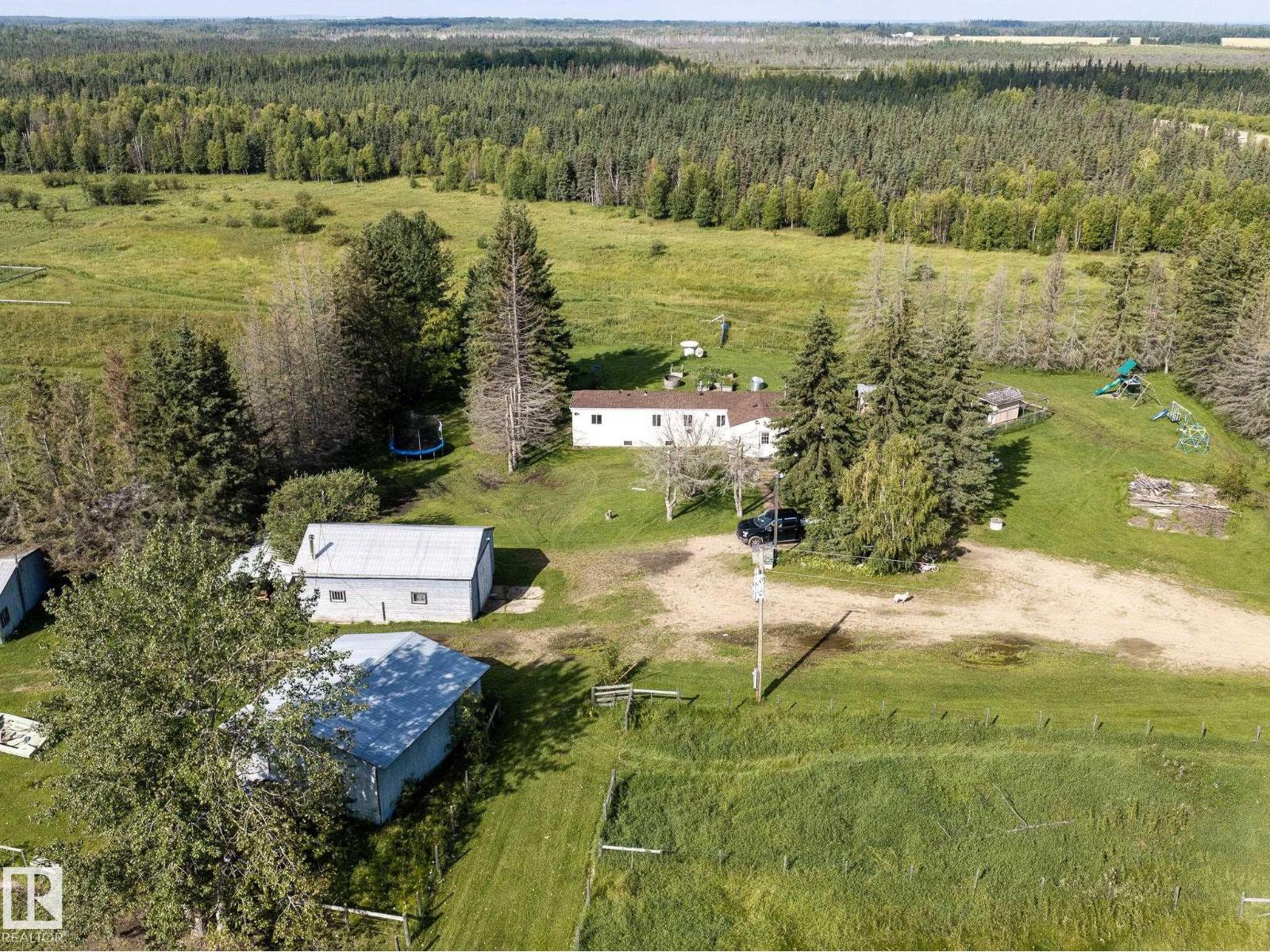 214067 HWY 55 - Image 61