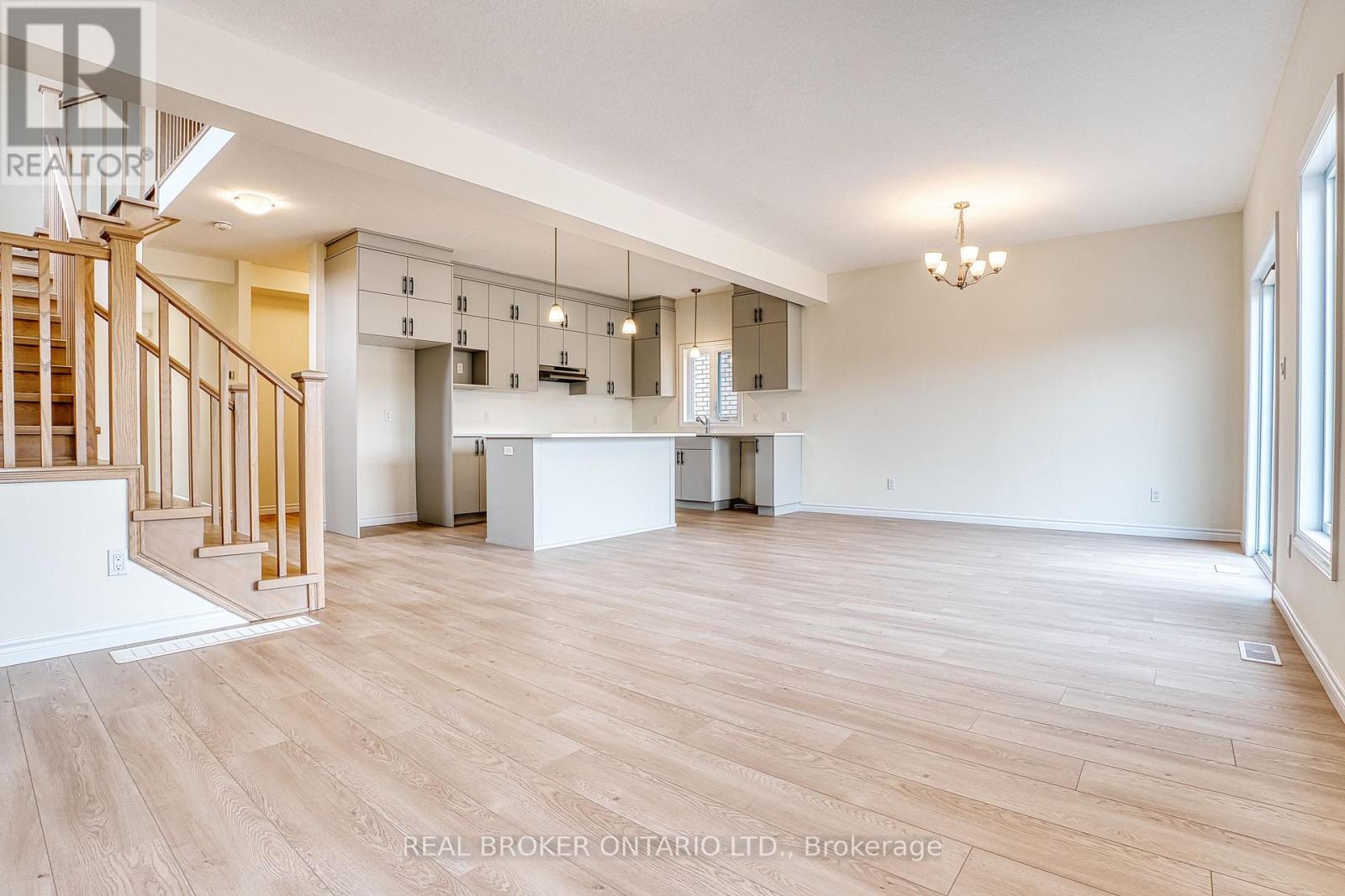 46 FORD DRIVE - Image 10