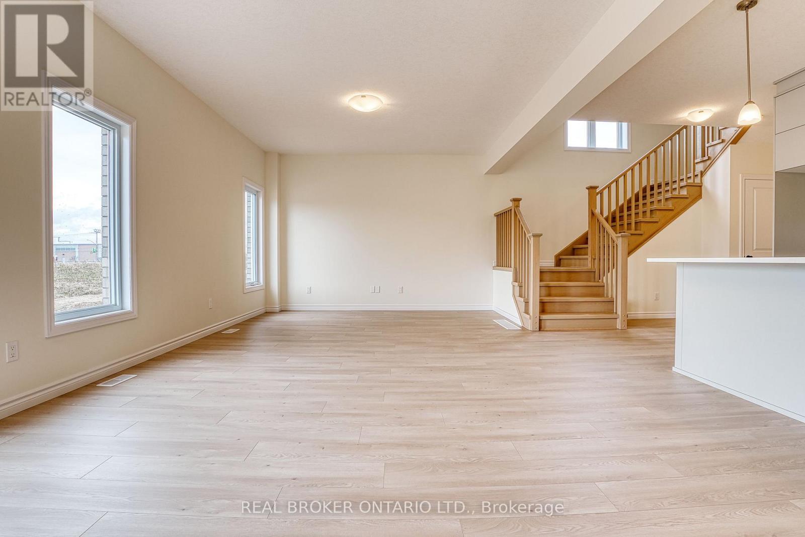 46 FORD DRIVE - Image 12