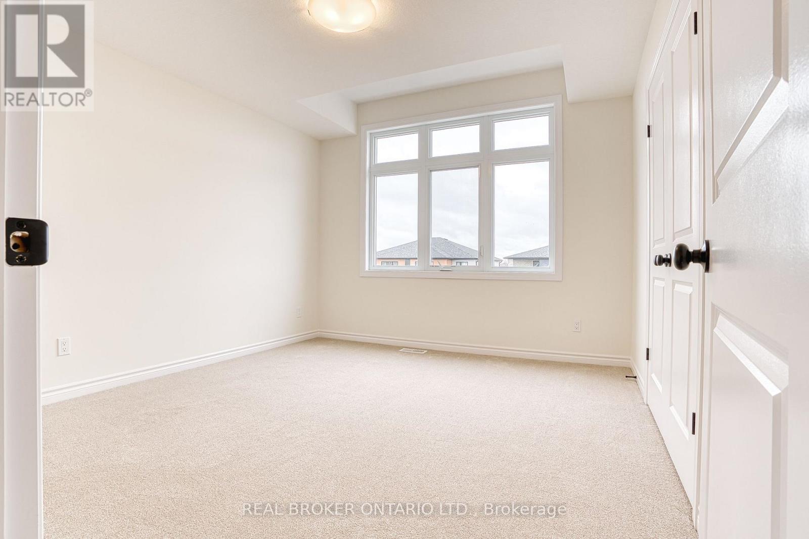 46 FORD DRIVE - Image 13