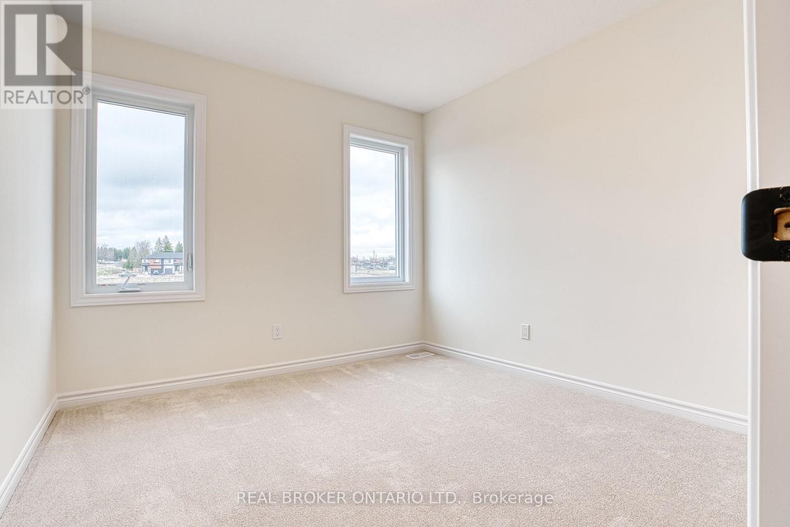 46 FORD DRIVE - Image 18