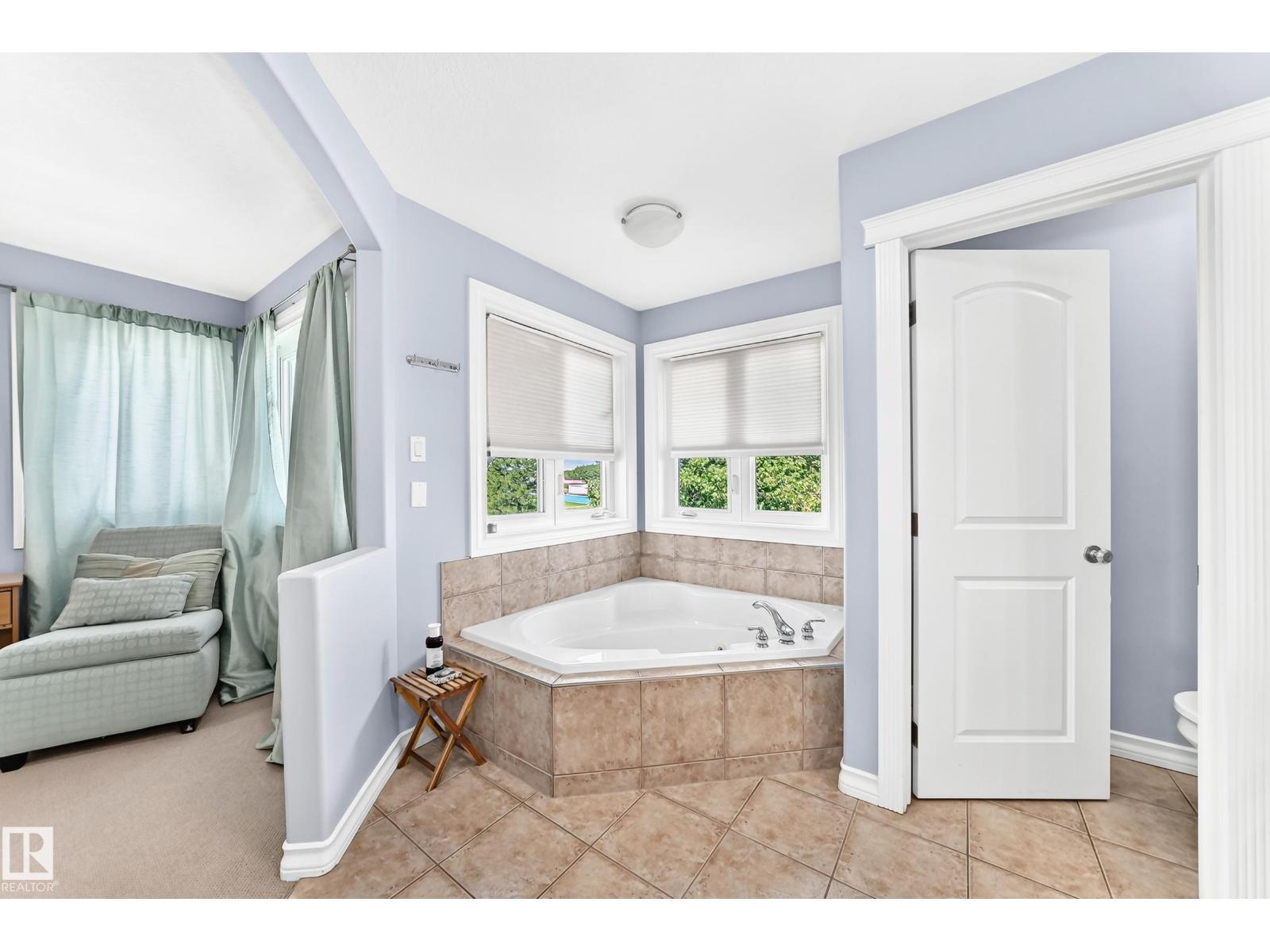 428 FORREST DR - Image 34