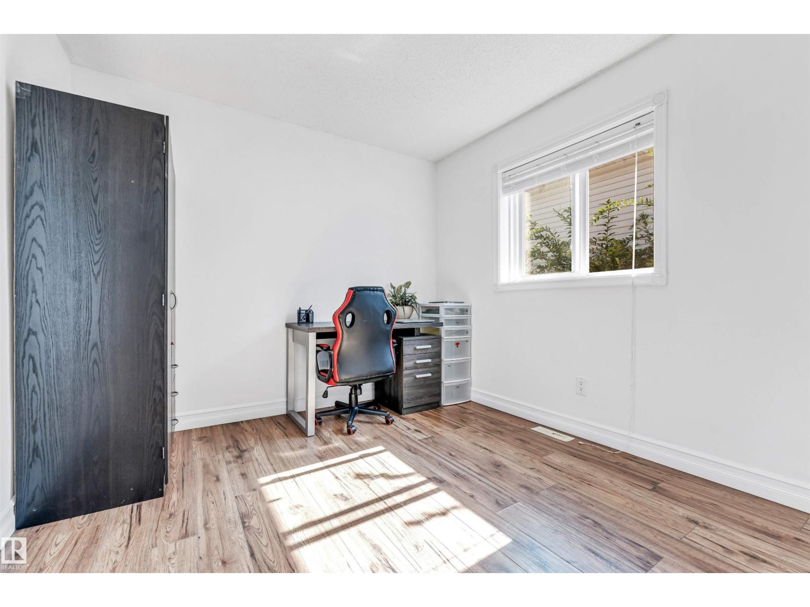 274 KIRKWOOD AV NW - Image 23