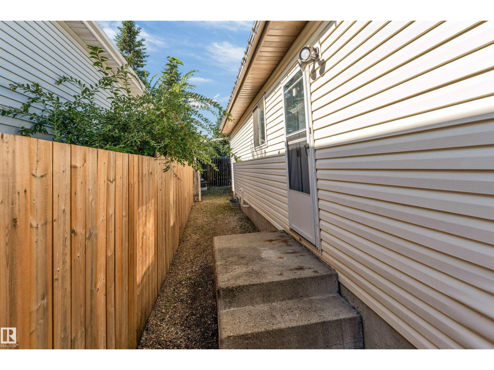 274 KIRKWOOD AV NW - 37