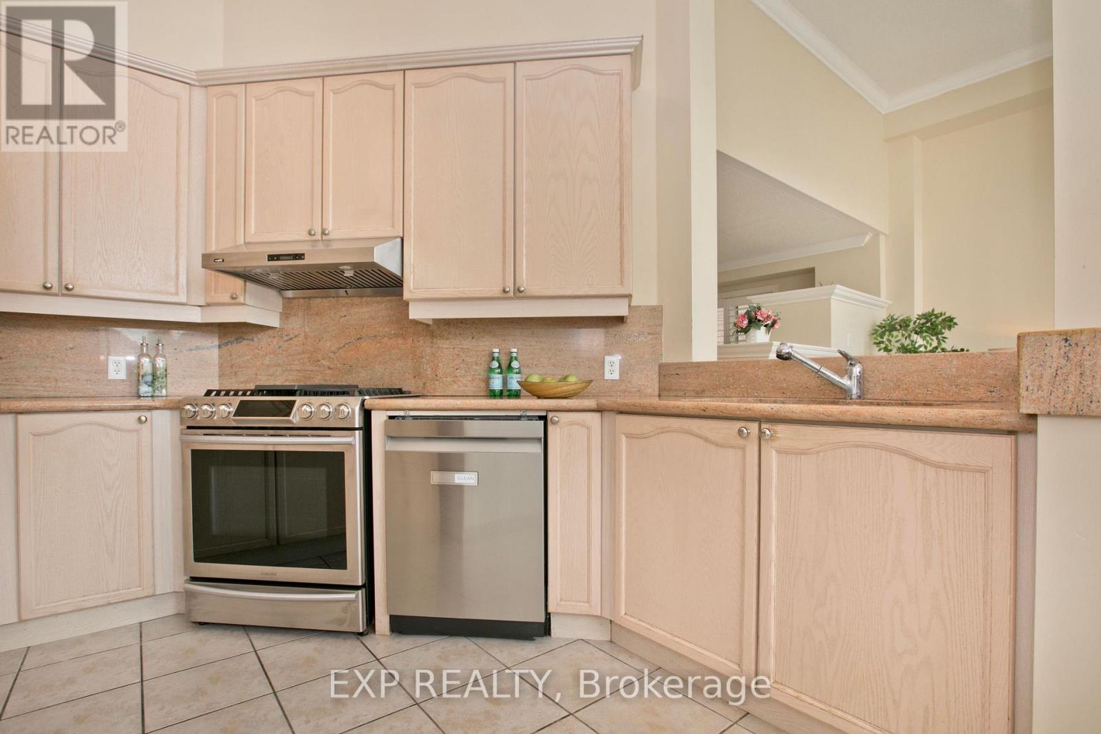 55 SANDWAY CRESCENT - Image 12