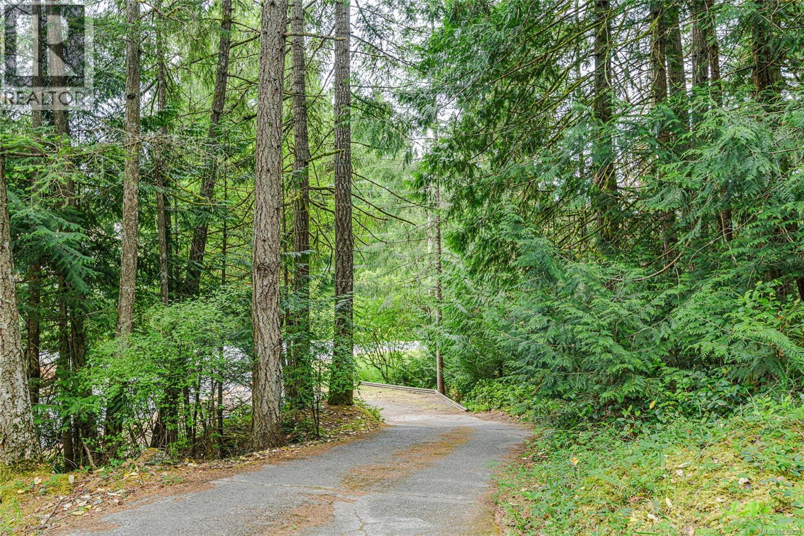 2330 Damascus Rd, Shawnigan Lake