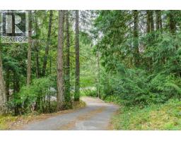 2330 Damascus Rd, Shawnigan Lake, BC V8H2E7 Photo 32