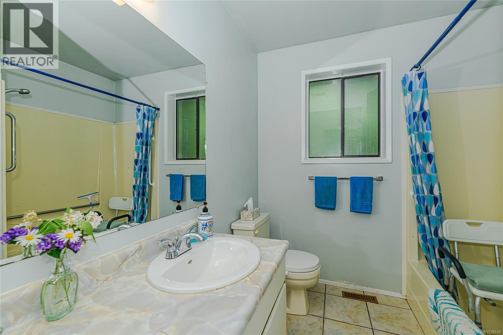 2330 Damascus Rd, Shawnigan Lake