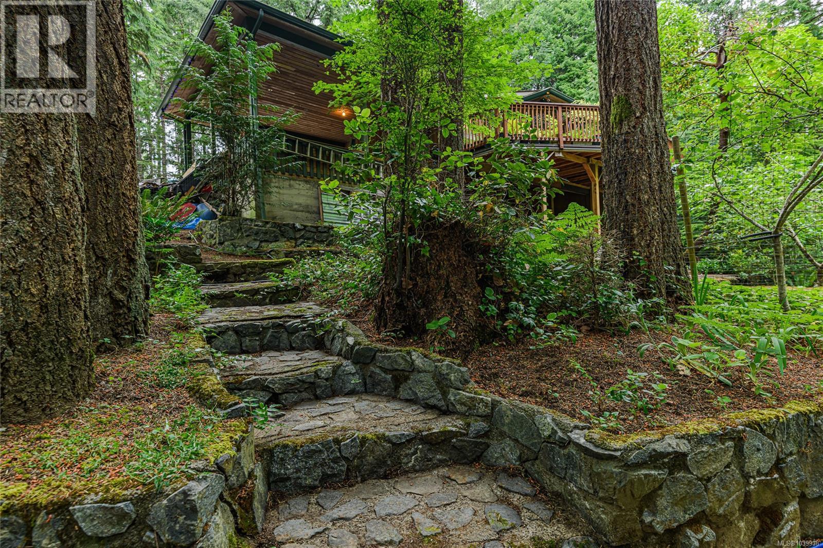 2330 Damascus Rd, Shawnigan Lake