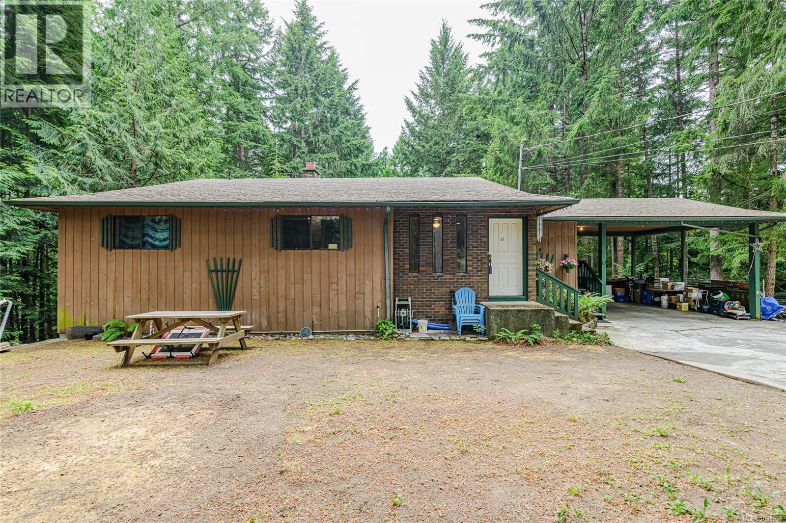 2330 Damascus Rd, Shawnigan Lake