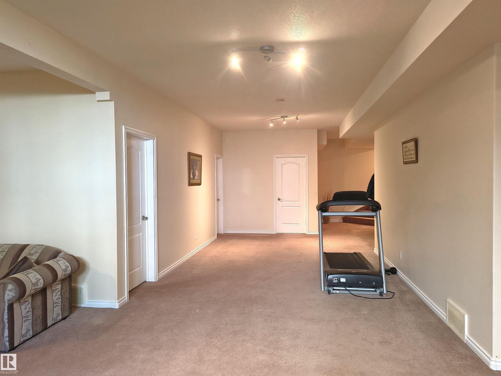 3512 45 ST - Image 31