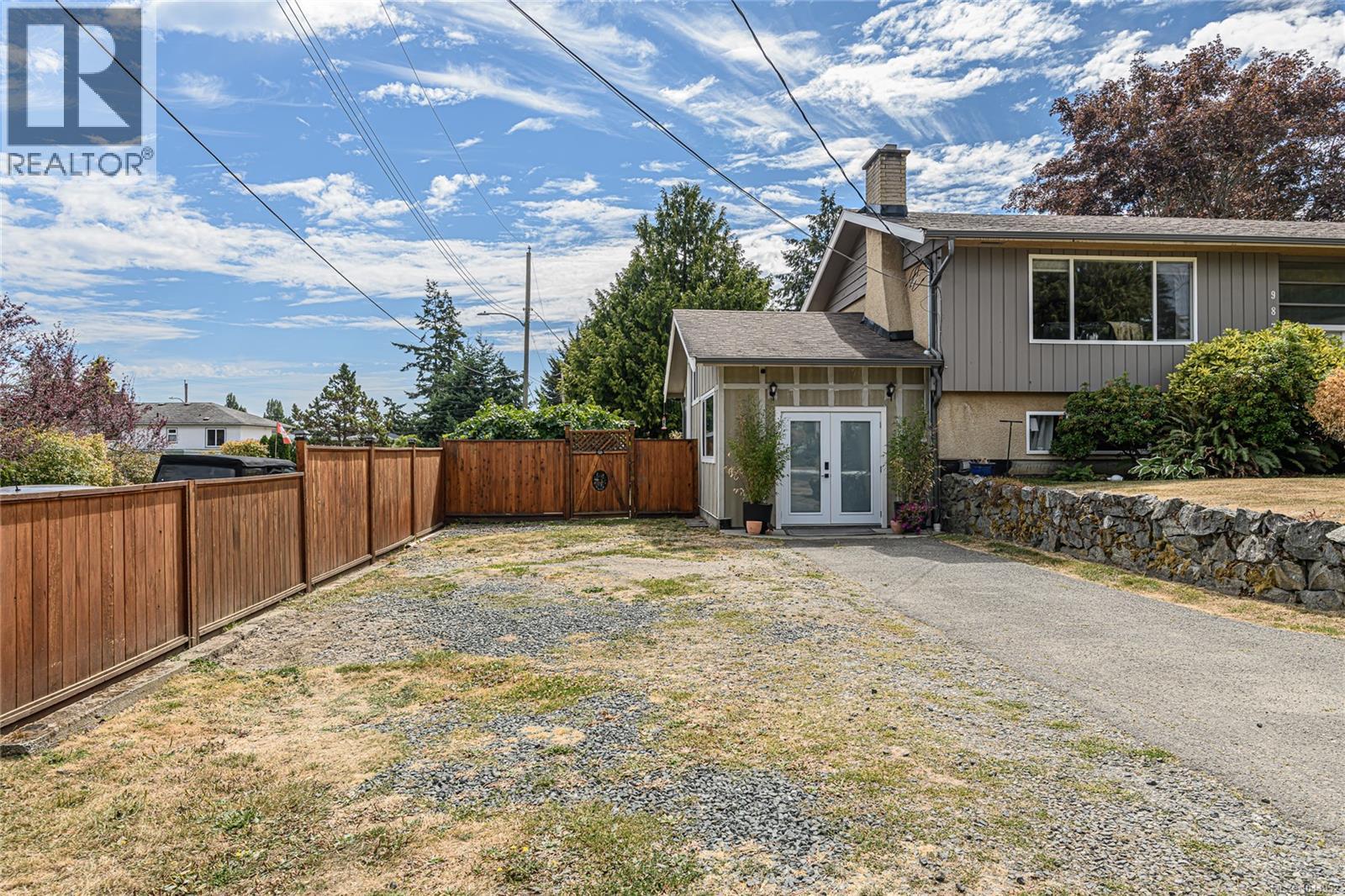 987 Nicholson St - 41