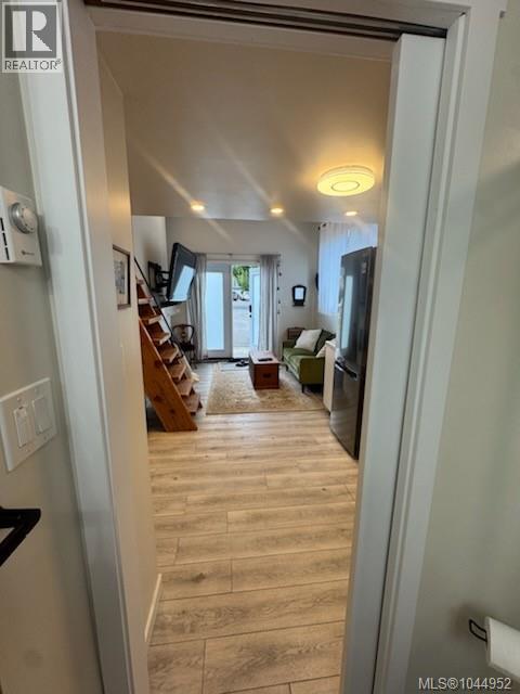 987 Nicholson St - 47