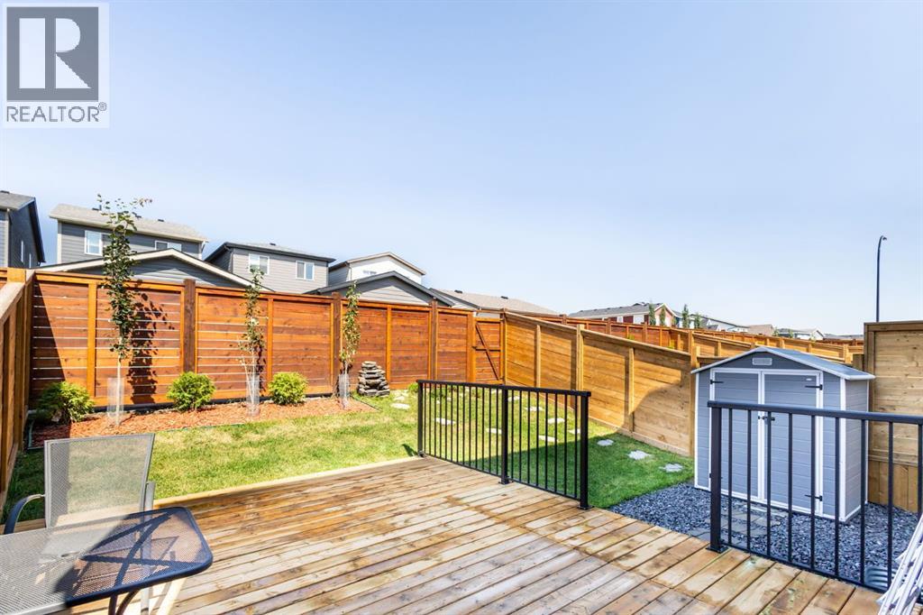 147 Royston Rise NW - 29