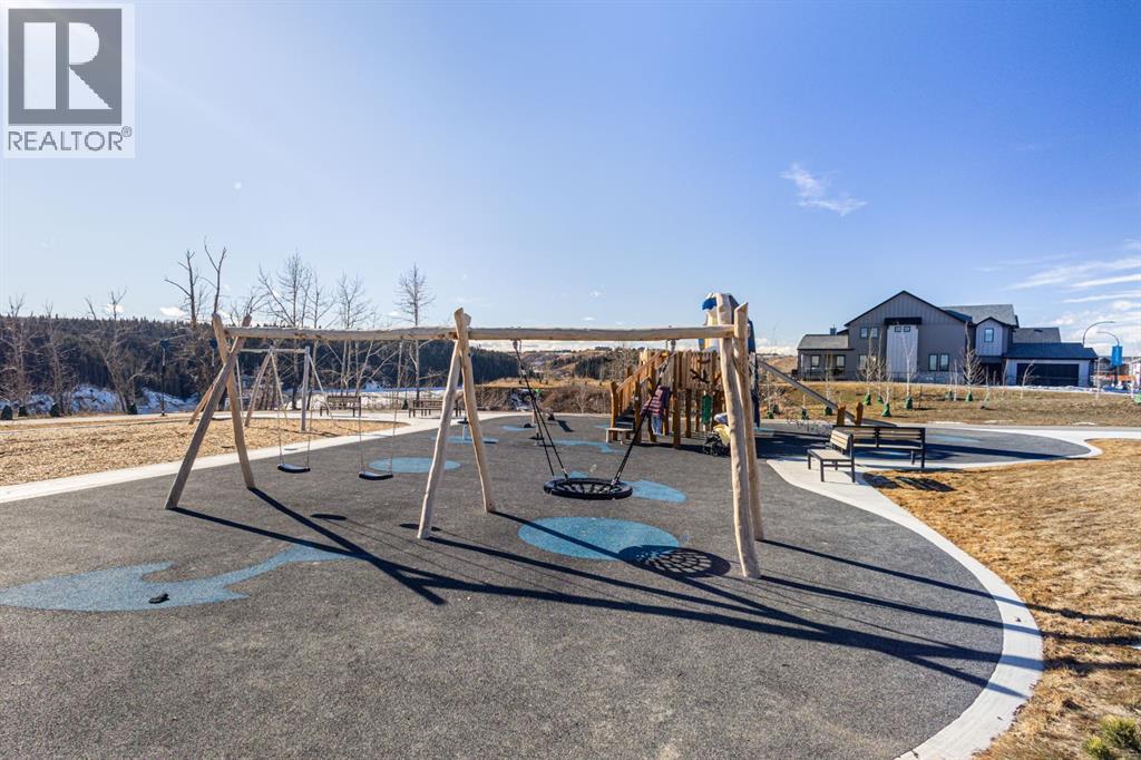 147 Royston Rise NW - 38
