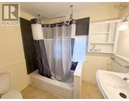 43 Duke Street, Truro, NS B2N2A3 Photo 26