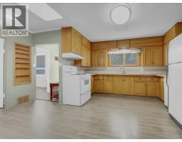 1176 N 2nd Avenue, Williams Lake, BC V2G1X8 Photo 12