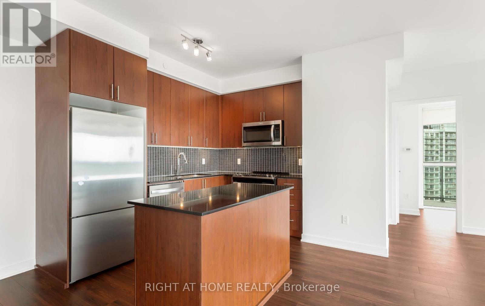 #1604 4655 GLEN ERIN DRIVE - 10