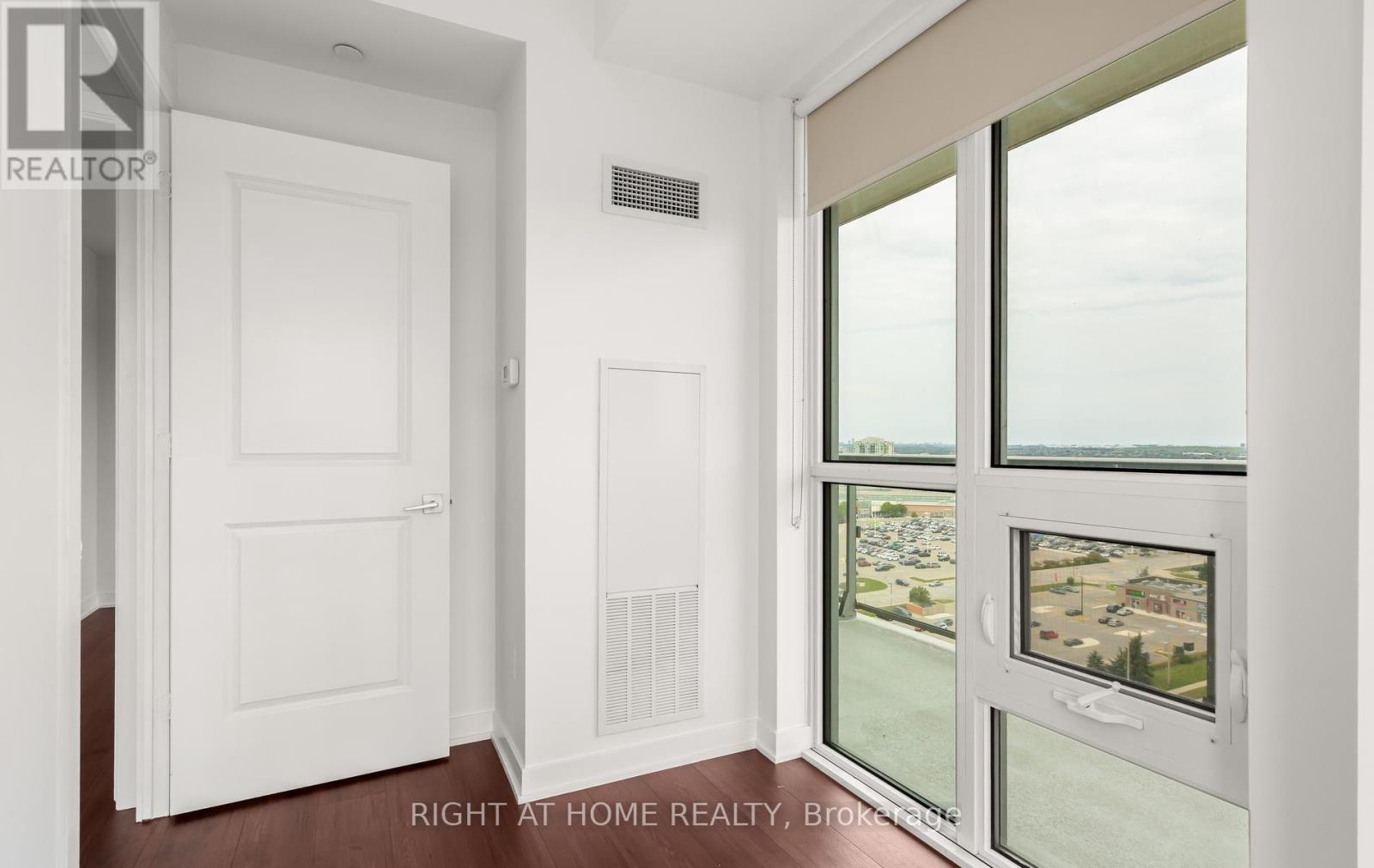 #1604 4655 GLEN ERIN DRIVE - 20