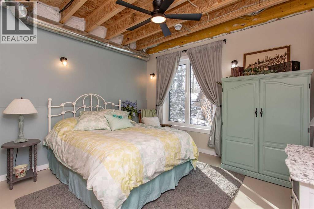 1130 Breakers Way - Image 25
