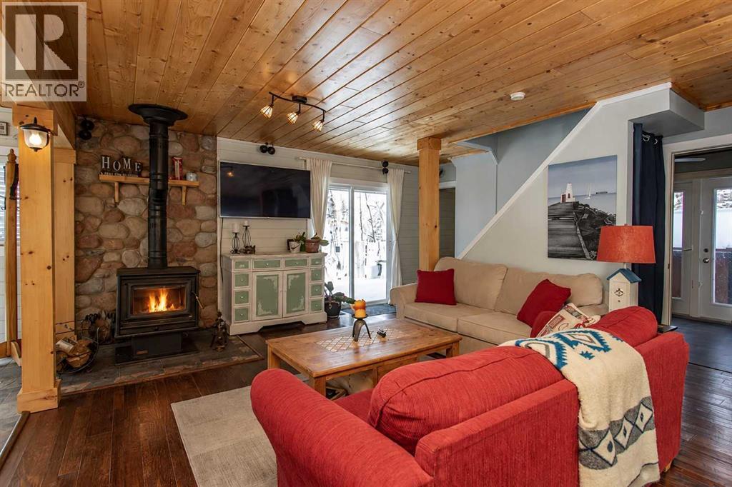 1130 Breakers Way - Image 32