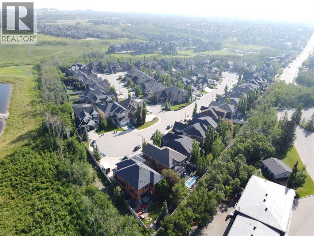 11 Aspen Cliff Place SW - 5
