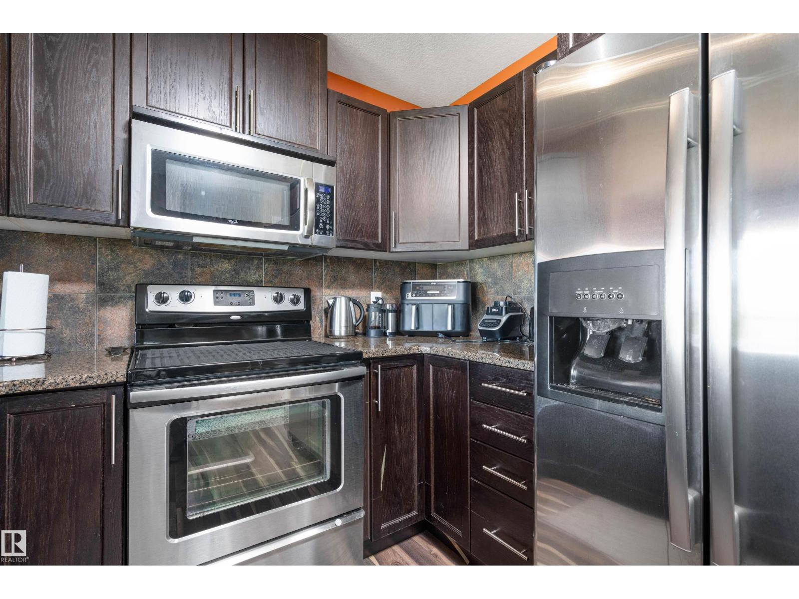 #146 5420 GRANT MACEWAN BV - 12