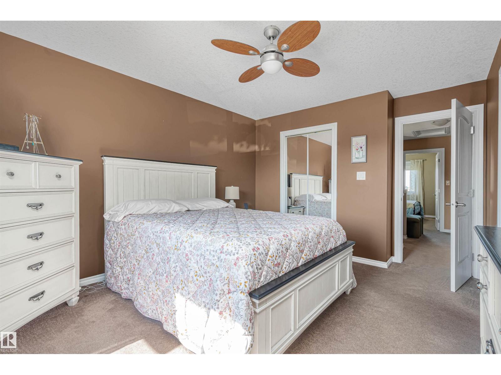 #146 5420 GRANT MACEWAN BV - 15
