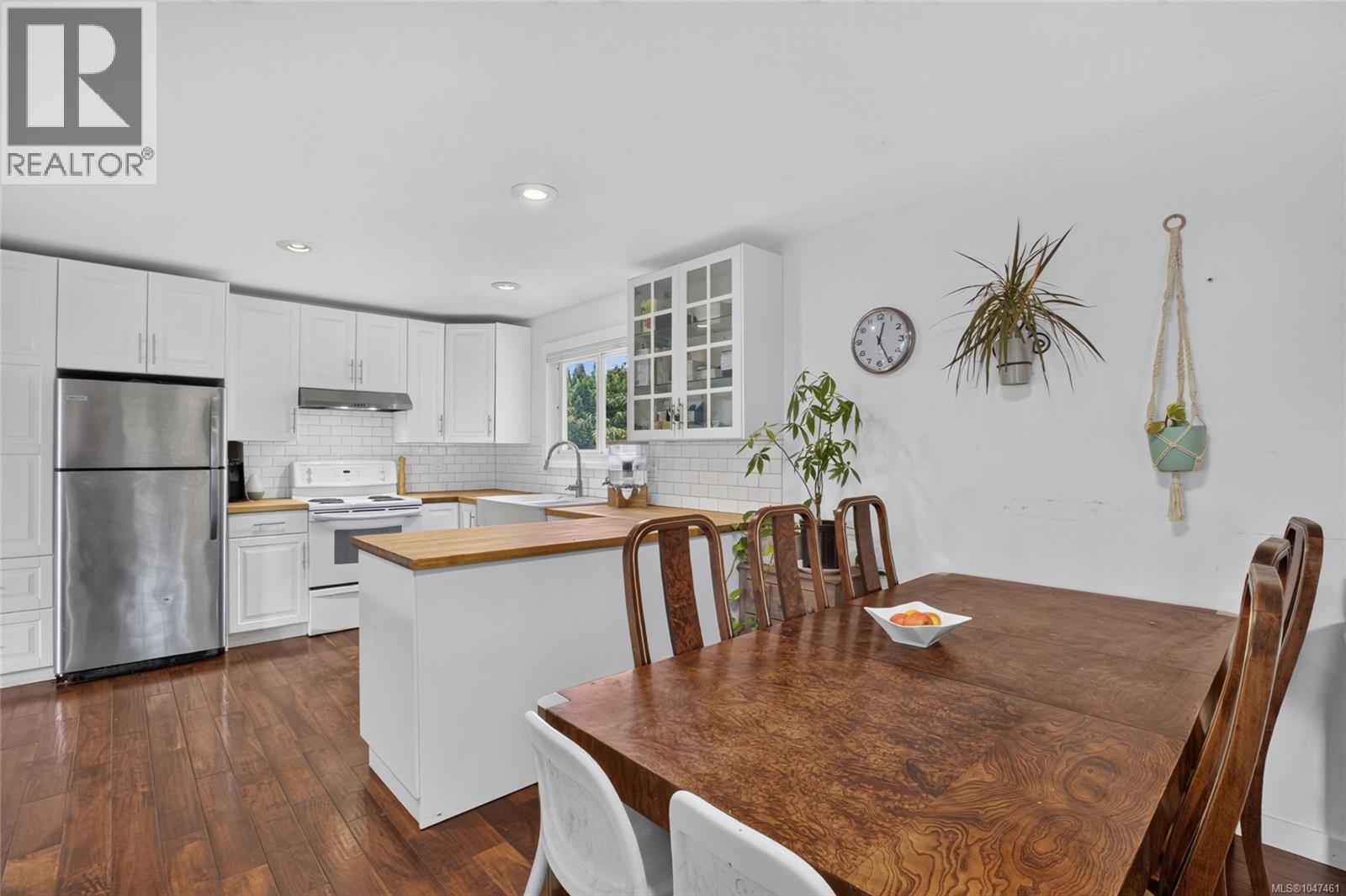 568 Salish St, Comox