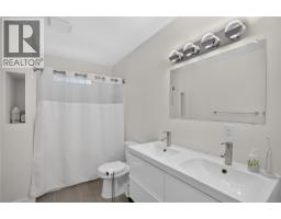568 Salish St, Comox, BC V9M3L3 Photo 27