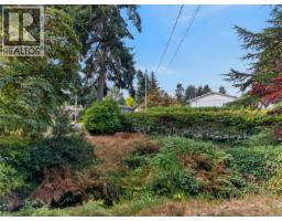 568 Salish St, Comox, BC V9M3L3 Photo 52