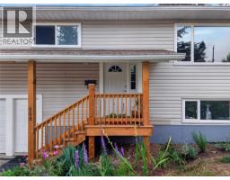 568 Salish St, Comox, BC V9M3L3 Photo 40