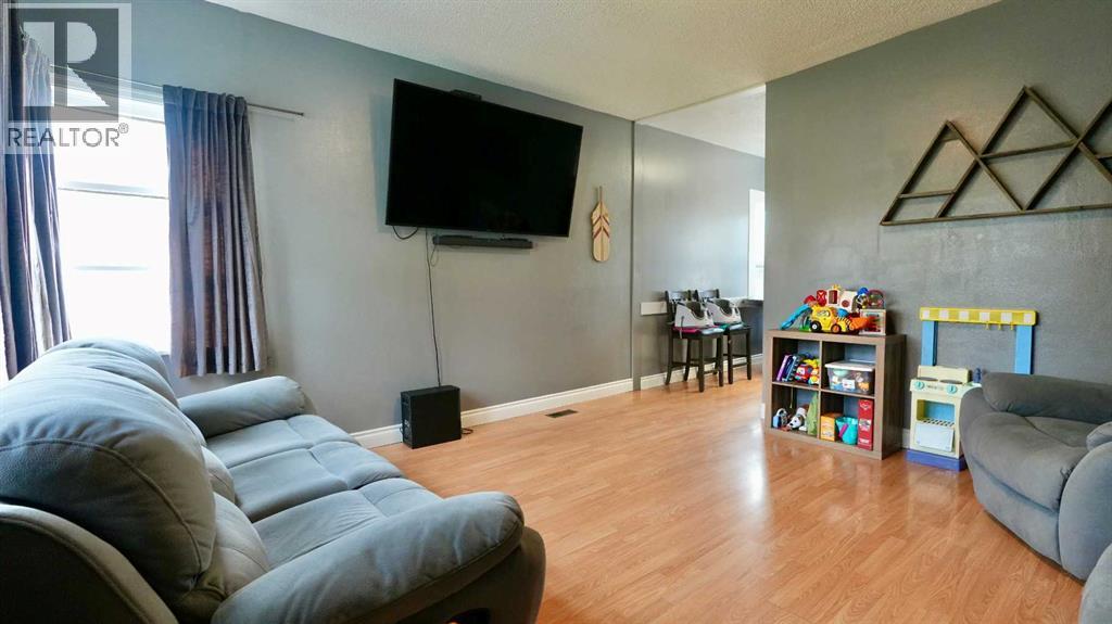 10122 106 Avenue - Image 25