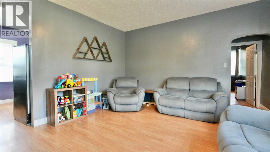10122 106 Avenue - Image 30