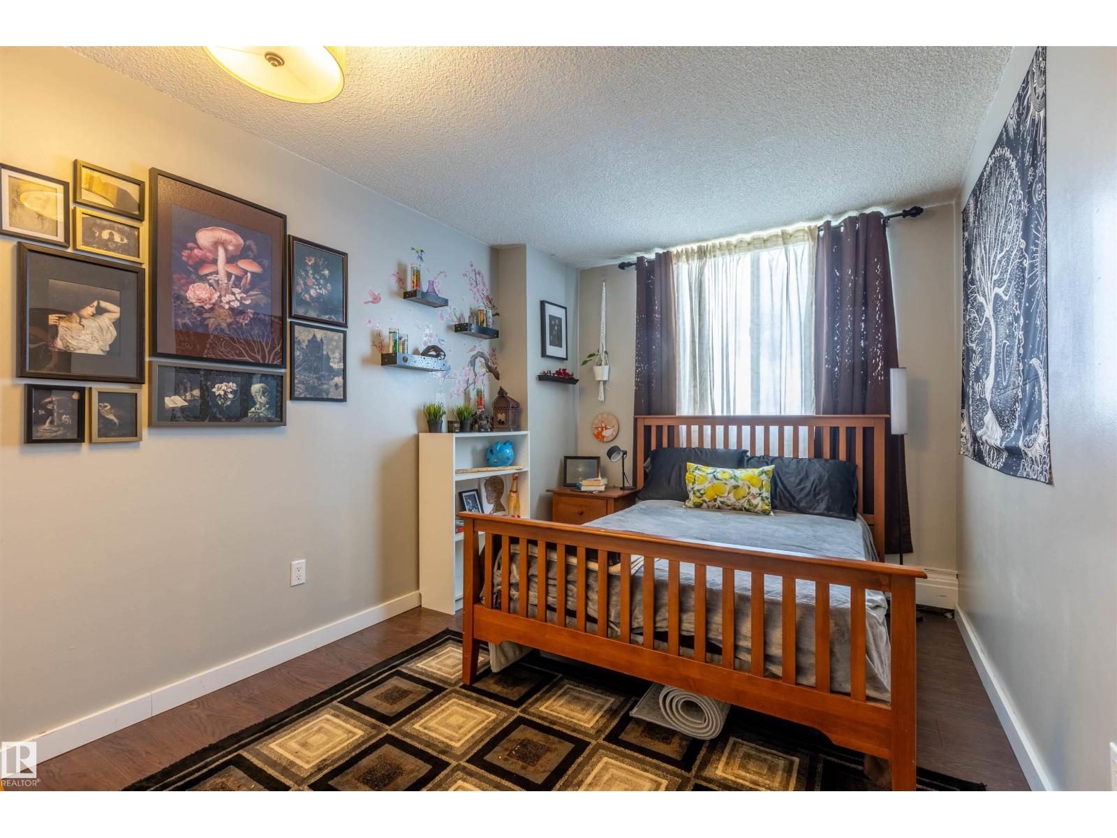 #708 13910 STONY PLAIN RD NW - 34