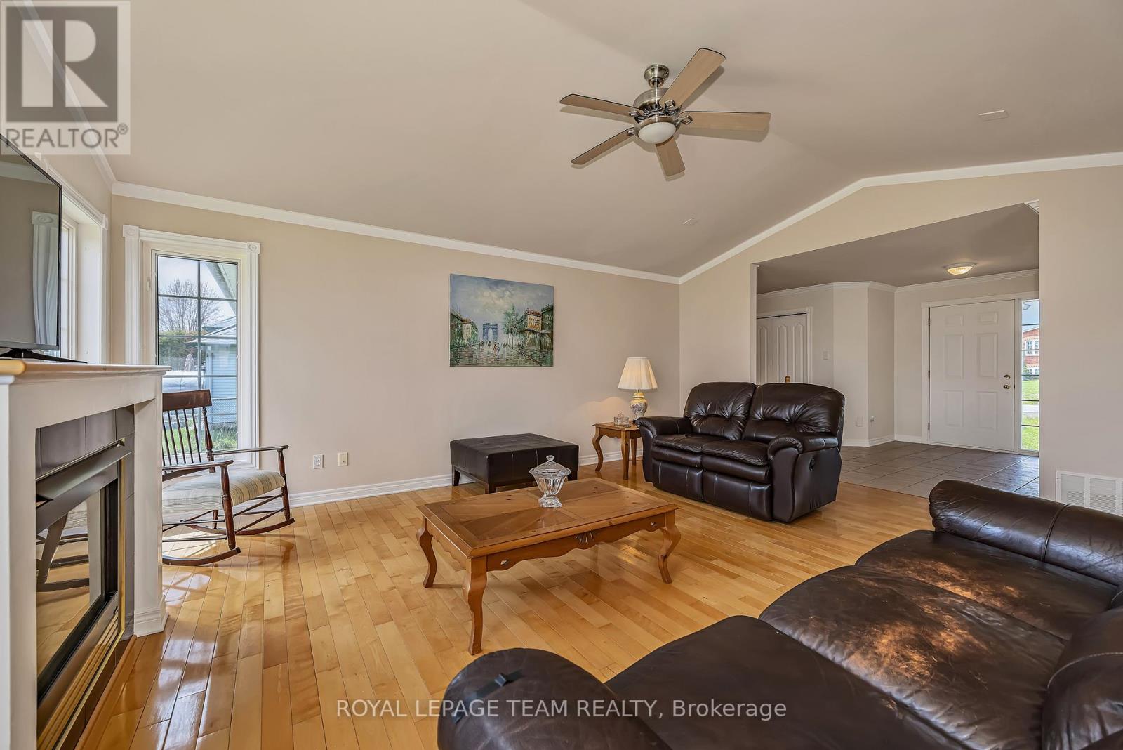 6668 TOMMARY DRIVE - 7