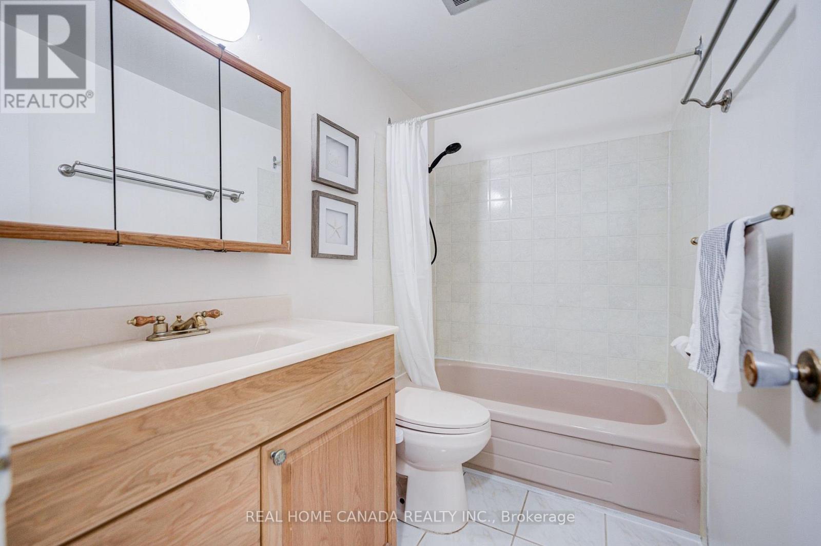19 HEPWORTH DRIVE - 20