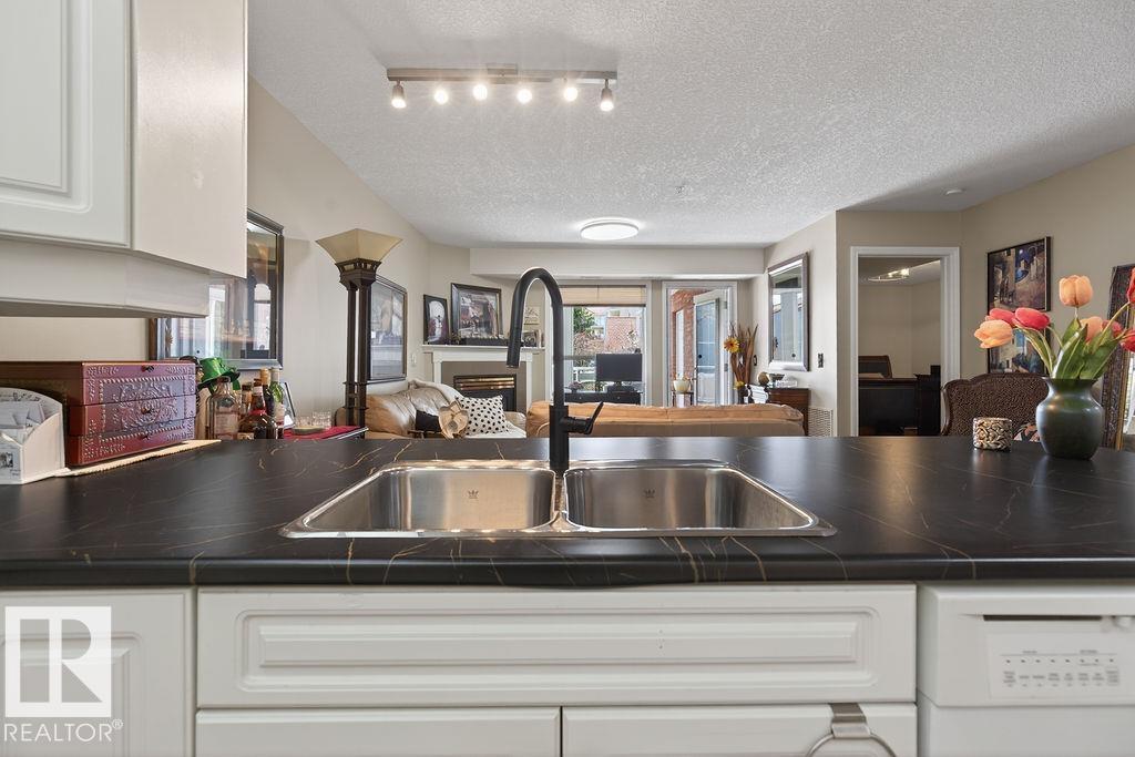 #112 6703 172 ST NW - 9