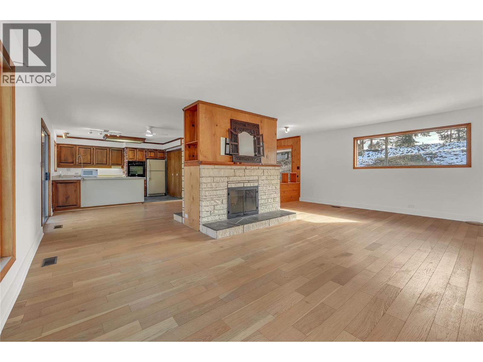 379 MAYNE Avenue - Image 5