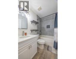 304, 1021 Ross Street, Crossfield, AB T0M0S0 Photo 9
