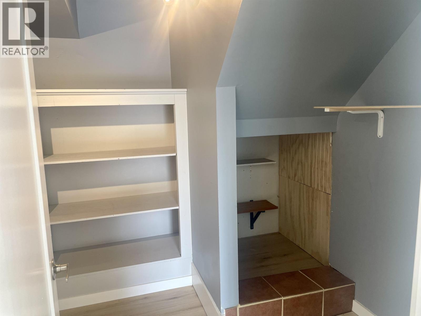 4 306 HIGHLAND WAY, Port Moody
