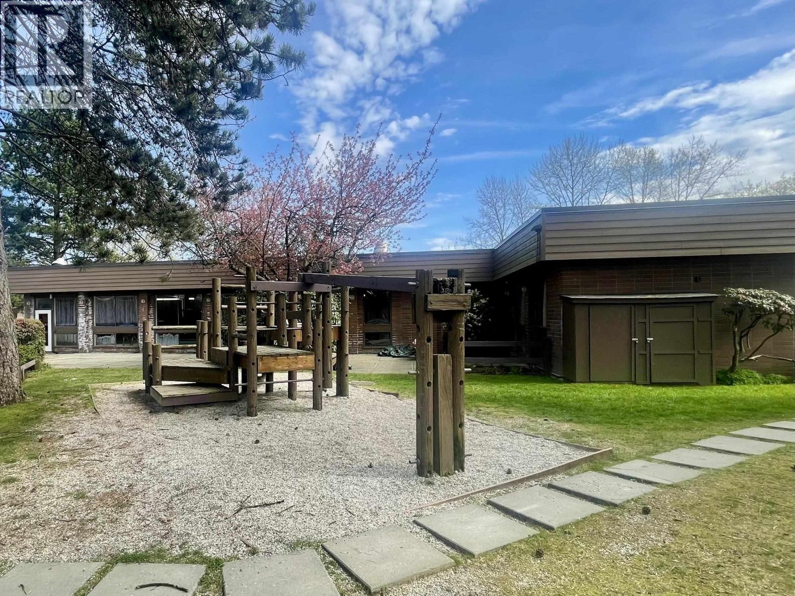 4 306 HIGHLAND WAY, Port Moody