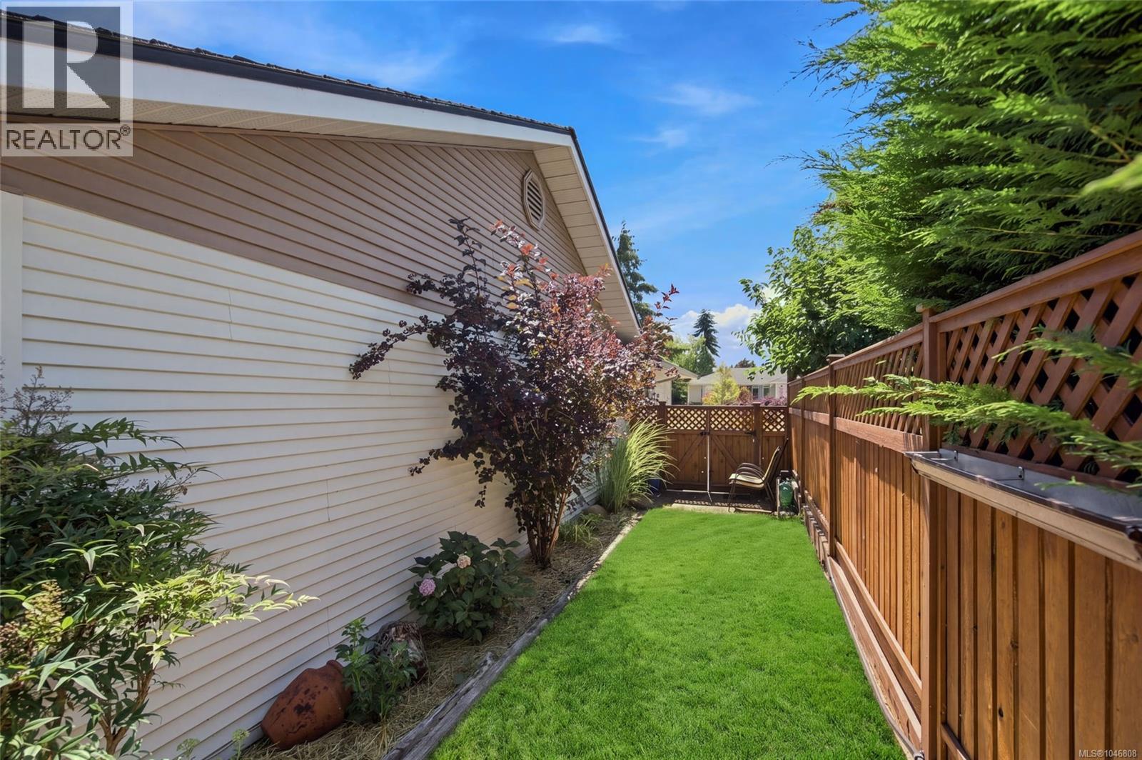 701 Ermineskin Ave - 32