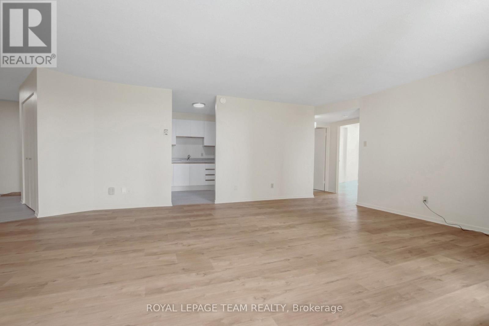 #402 1380 PRINCE OF WALES DRIVE - Image 17