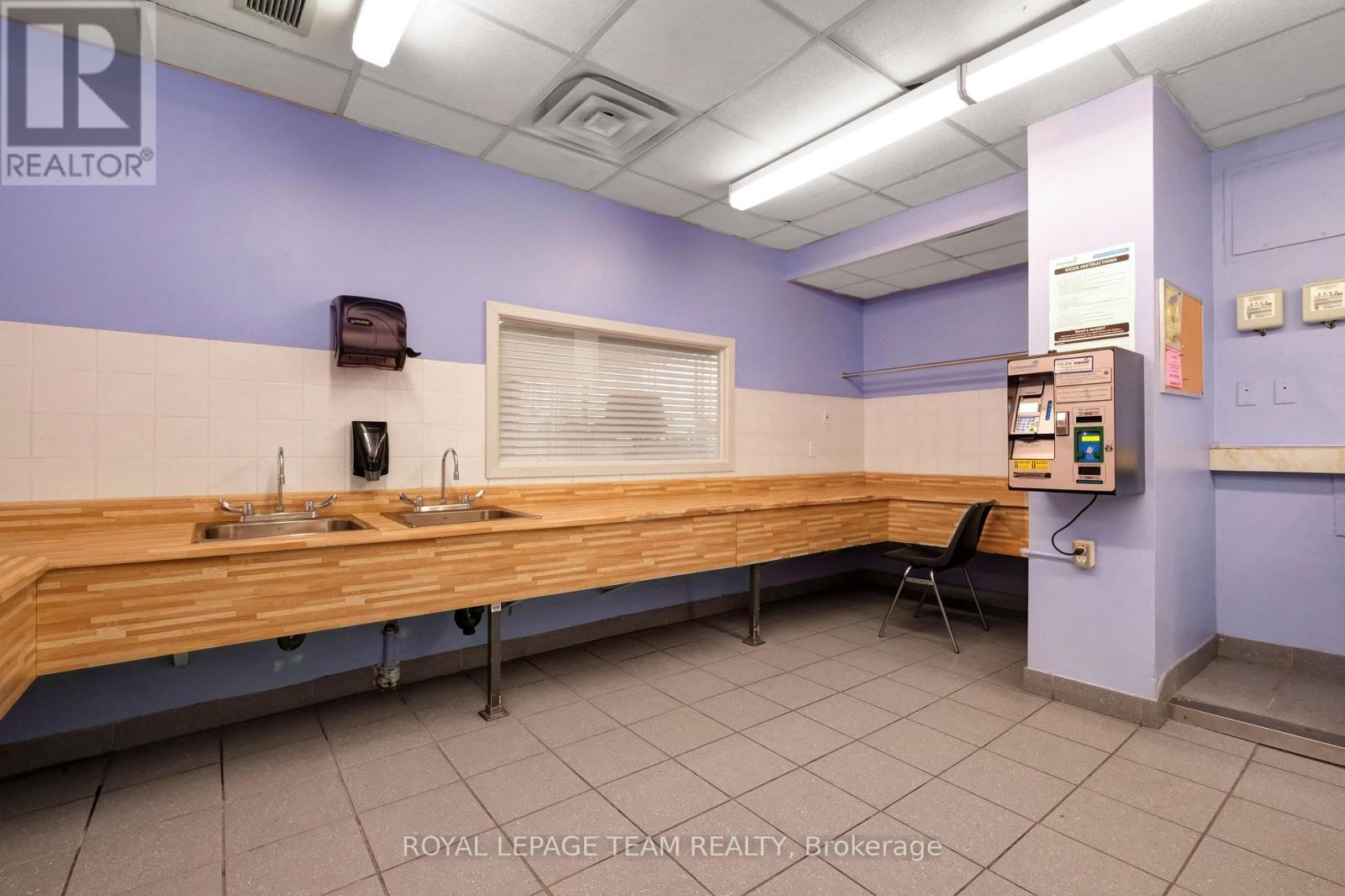 #402 1380 PRINCE OF WALES DRIVE - Image 32