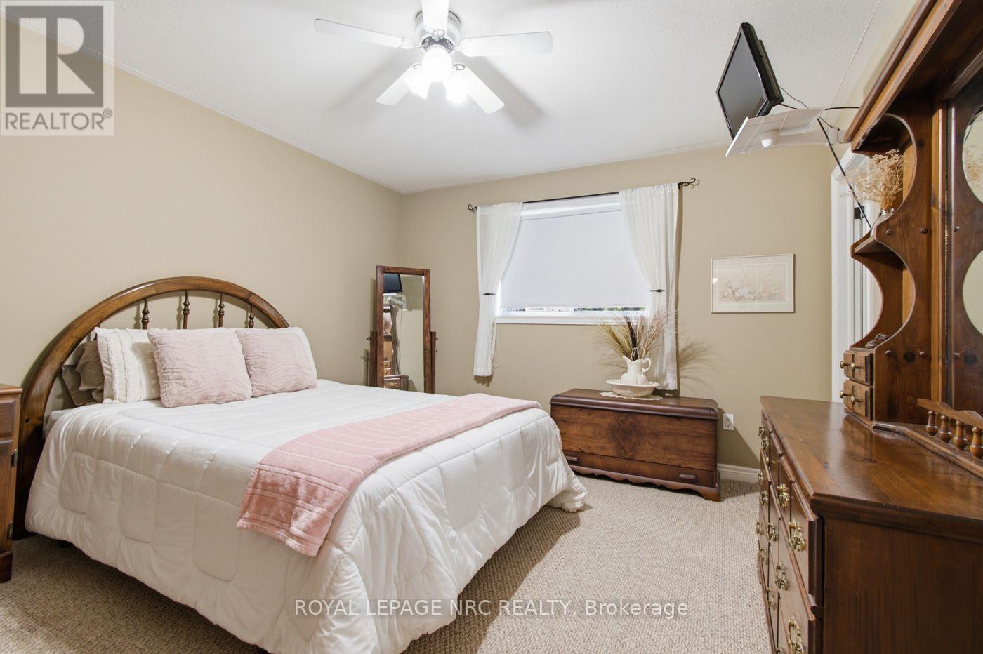 73 ROLLING MEADOWS BOULEVARD - Image 12