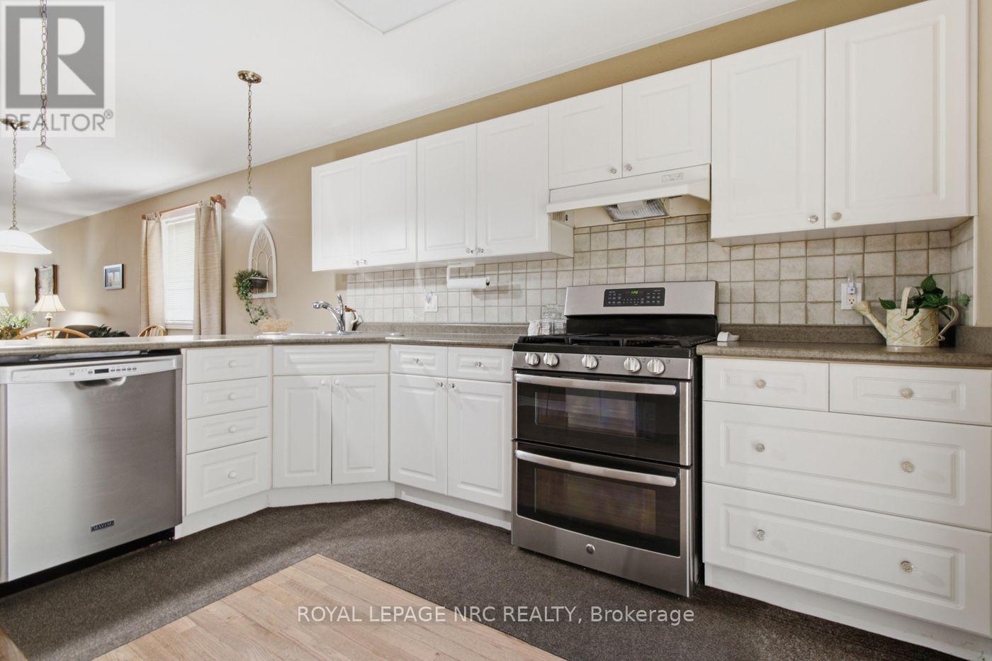 73 ROLLING MEADOWS BOULEVARD - Image 27