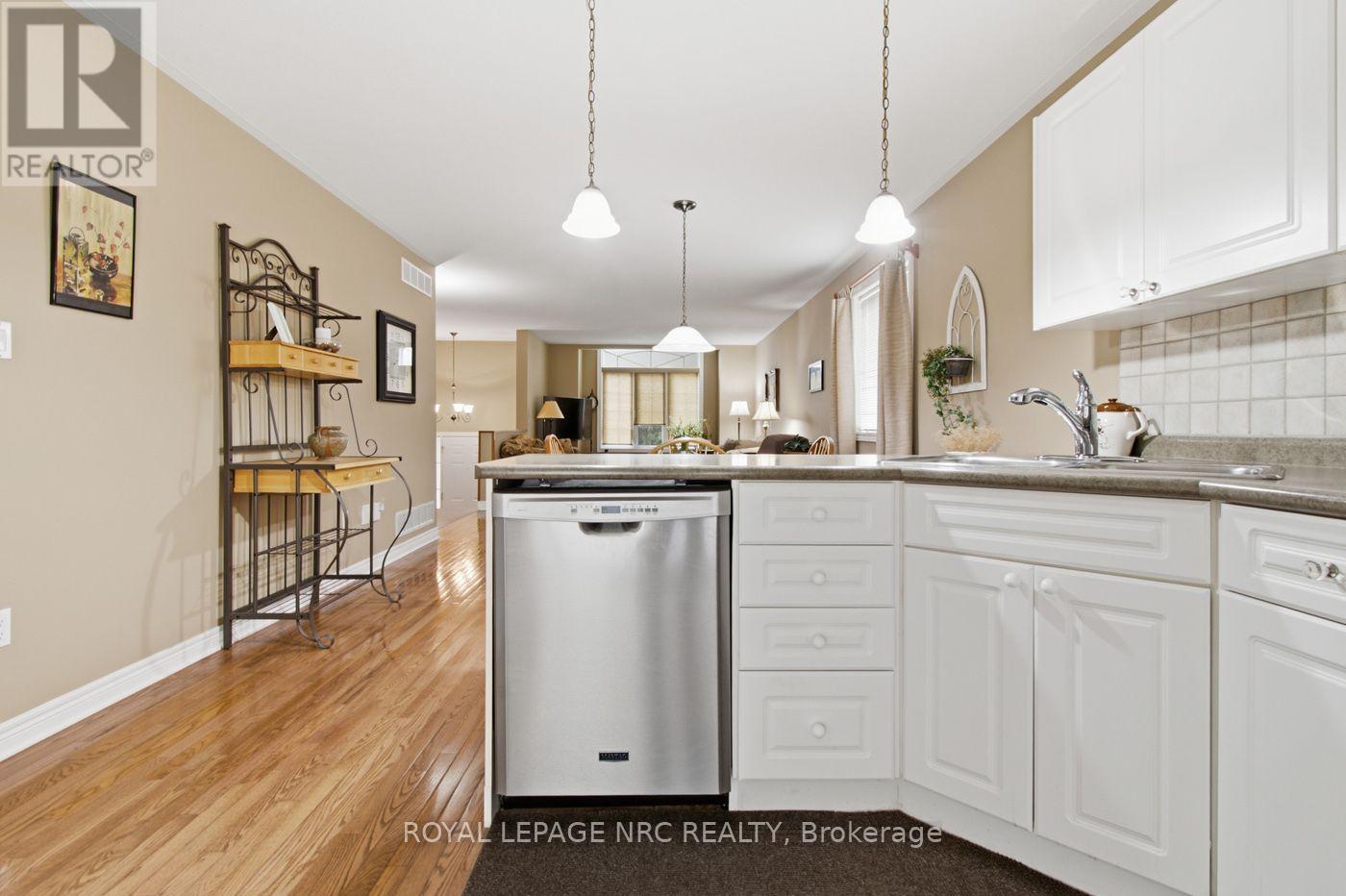 73 ROLLING MEADOWS BOULEVARD - Image 28