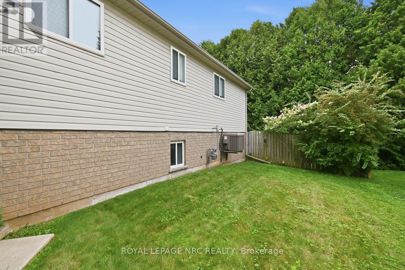73 ROLLING MEADOWS BOULEVARD - 39