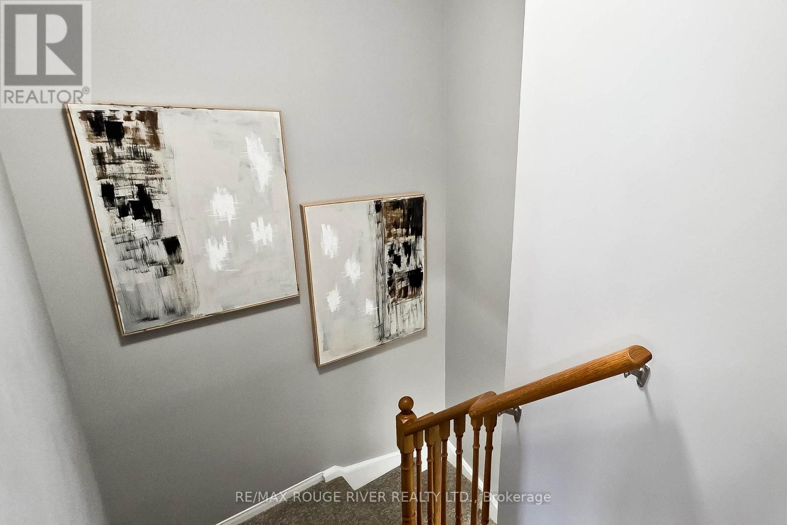 6 KNOTTY PINE DRIVE - Image 12